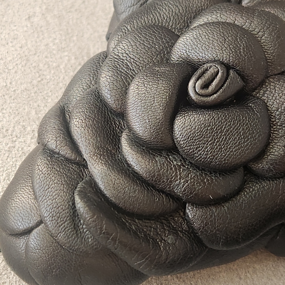 Beautiisoles Slingback Pumps 6.5 Black Leather Petals Flower Pointy Made Italy - Picture 8 of 17
